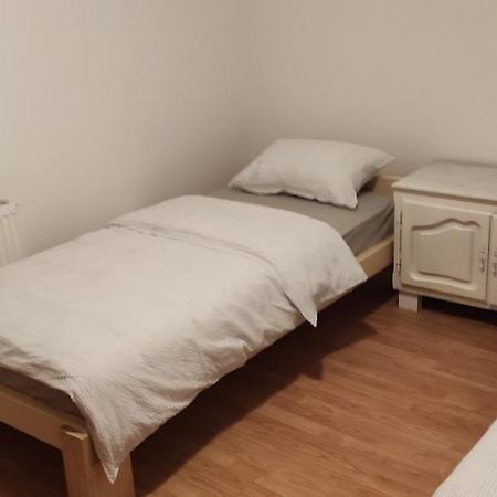 Apartman Mwa Slavonski Brod Exterior foto